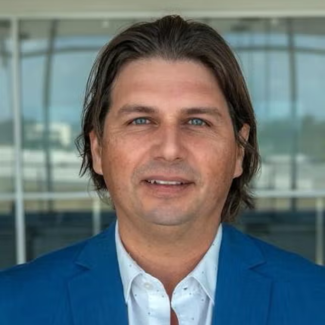Eduardo De La Vega-Taboada