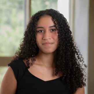 Ananda Eaton headshot